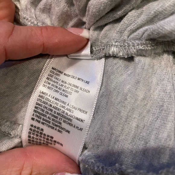 Urban Outfitters Light Gray Tie-Front Crop Top - Picture 9 of 14